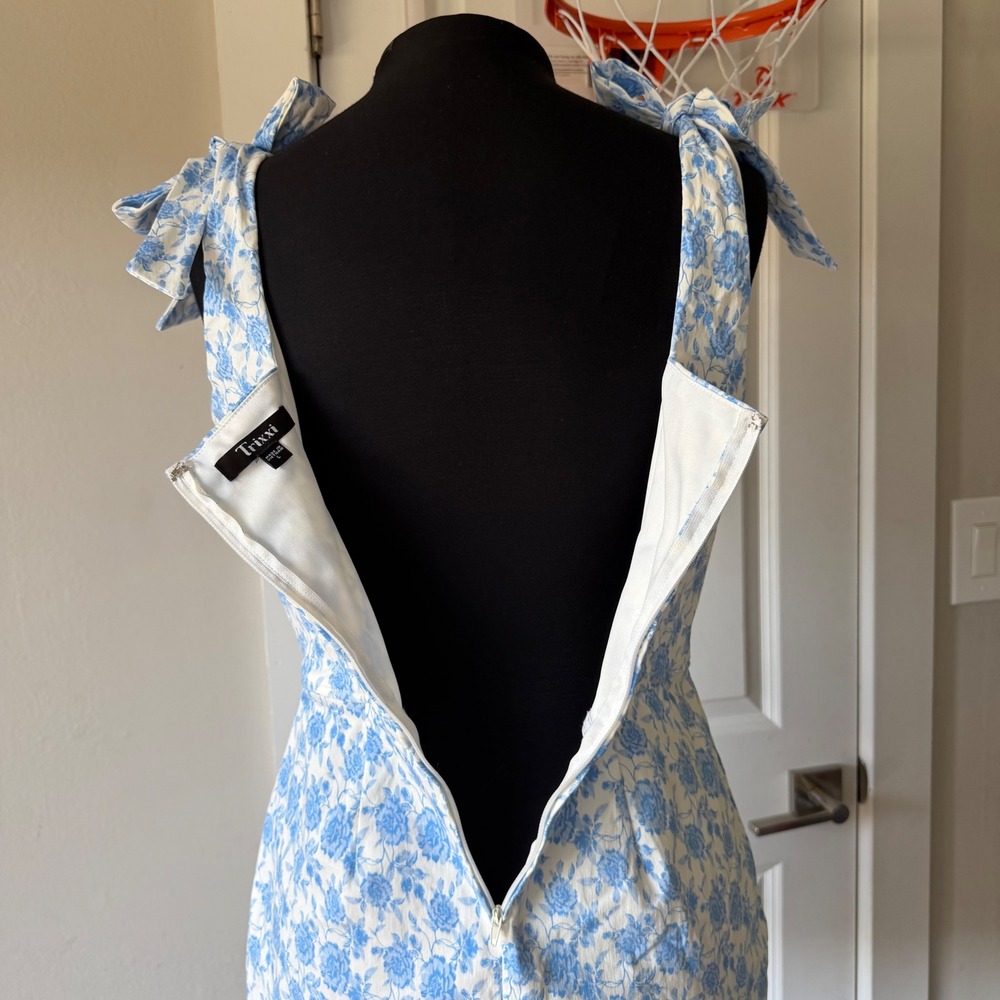 Trixxi Women's White Mini Summer Dresses with Blue Floral Print Size L - Picture 6 of 16